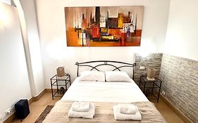 Exclusive Central Apartment 48